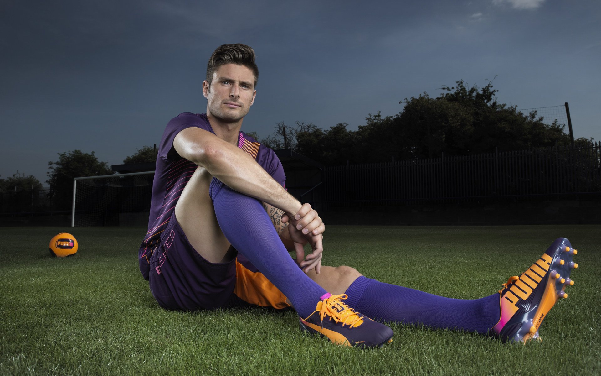 西甲球队结合心理监测优化高压比赛轮换方案